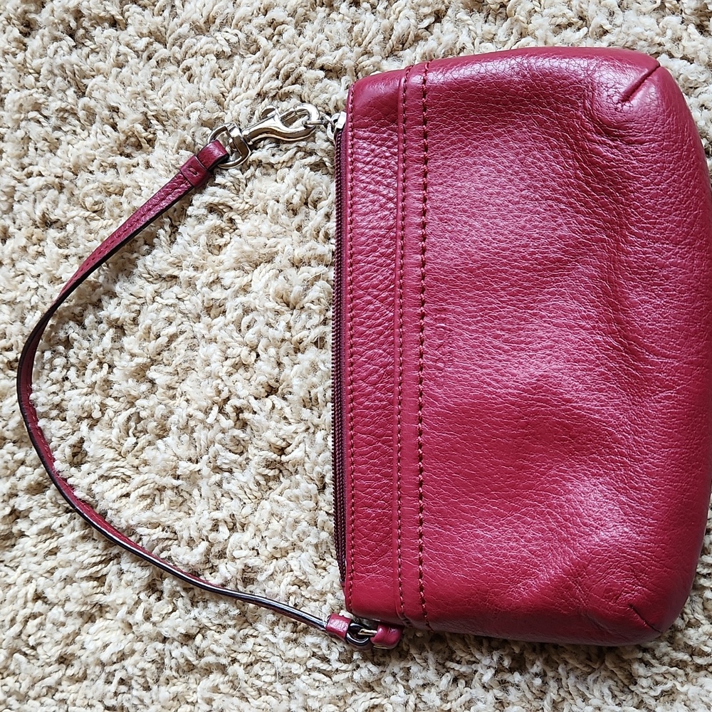 Coach wristlet maroon/burgundy color with tan liner - Picture 10 of 10
